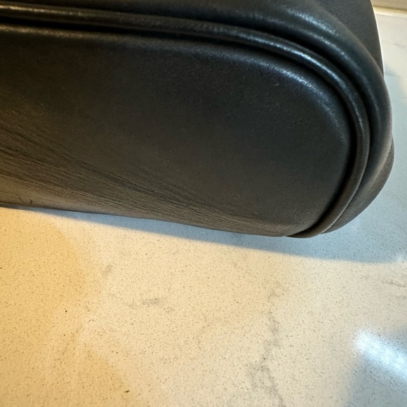 Coach Daypack Black Leather Backpack Magnetic Buckle Beautiful - Picture 11 of 16